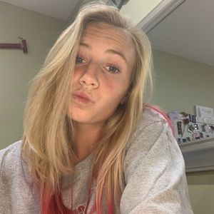 Meet your Posher, Mya